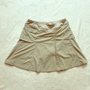 Women’s Athleta skort